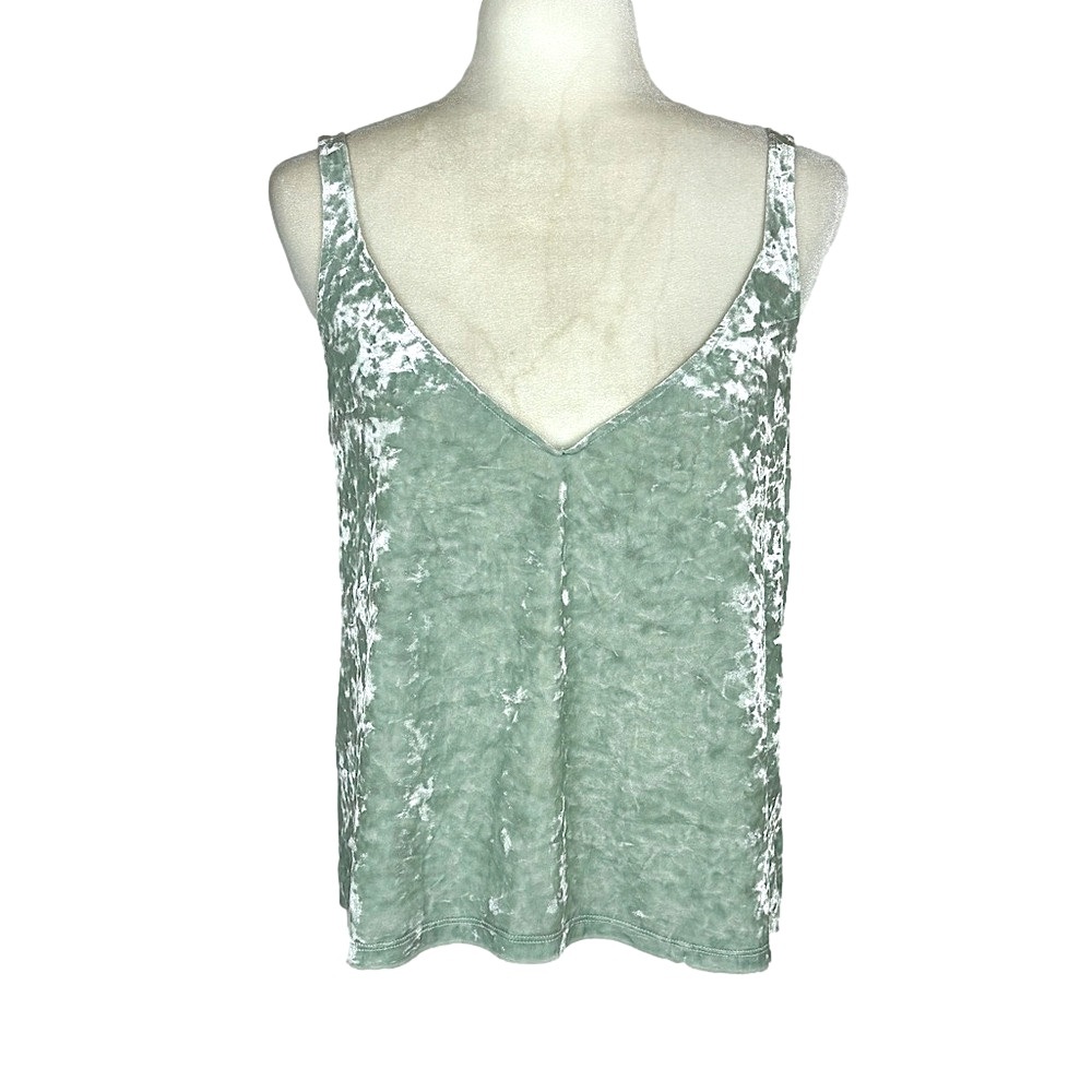 H&M green velvet camisole
